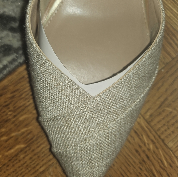 Kelly and Katie tan multi latte Heather linen satin pumps - Picture 4 of 6